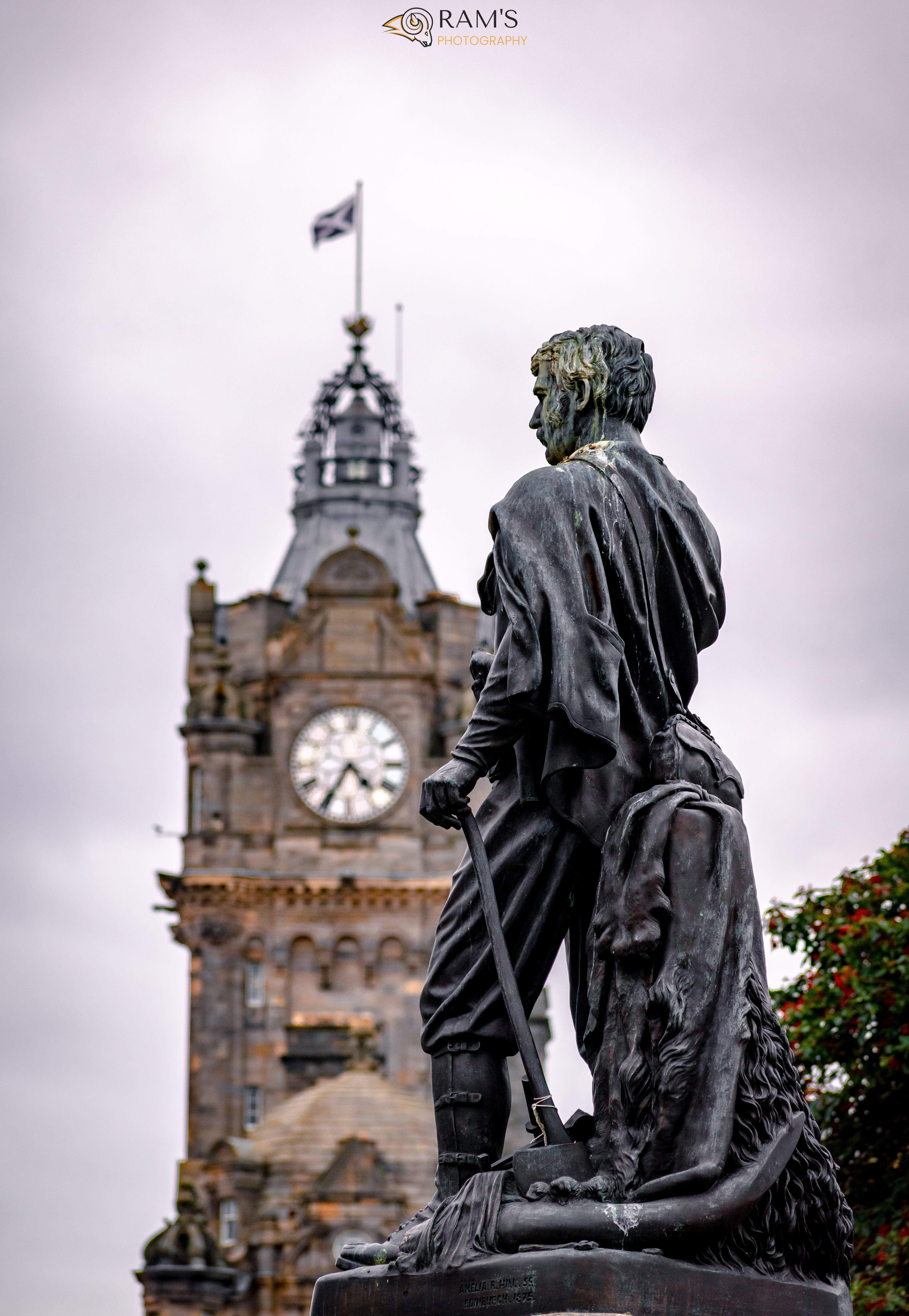 Statue in Edinburgh